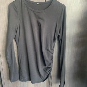 Lululemon Black Long sleeve with scrunch on side